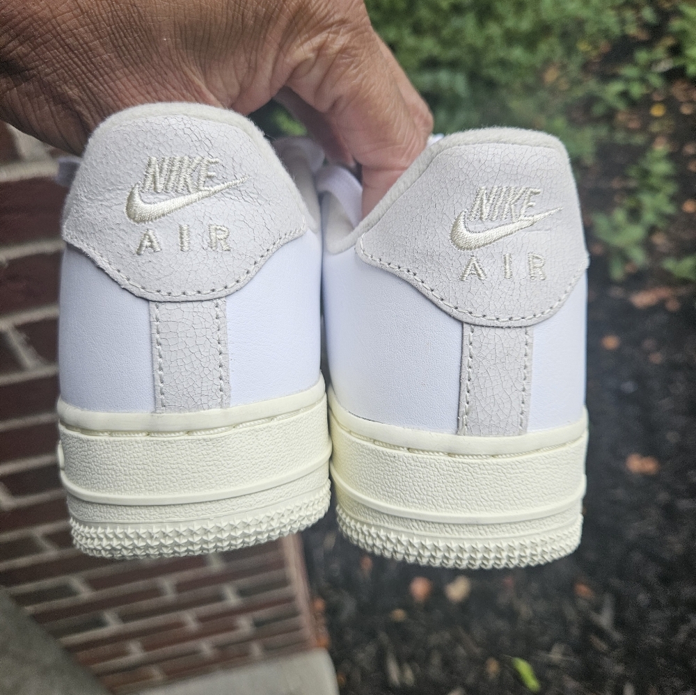 NWOT Nike Air Force One Sneakers, sz 5.5 - Picture 7 of 9